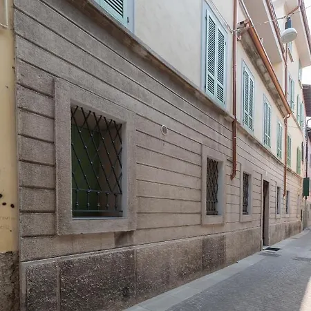 Palazzetto La Quadra Di San Faustino - F&l